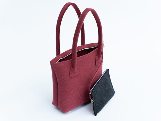 FINE FELT *G* Shoulder-Bag in Tuplenform, weinrot