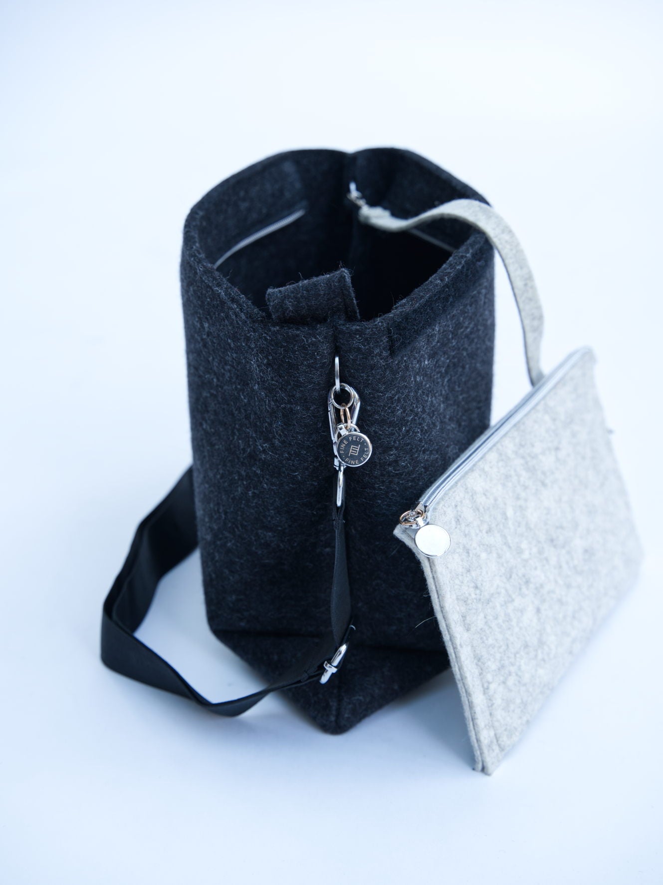 FINE FELT's *M* - die Innentasche mit Geheimfach