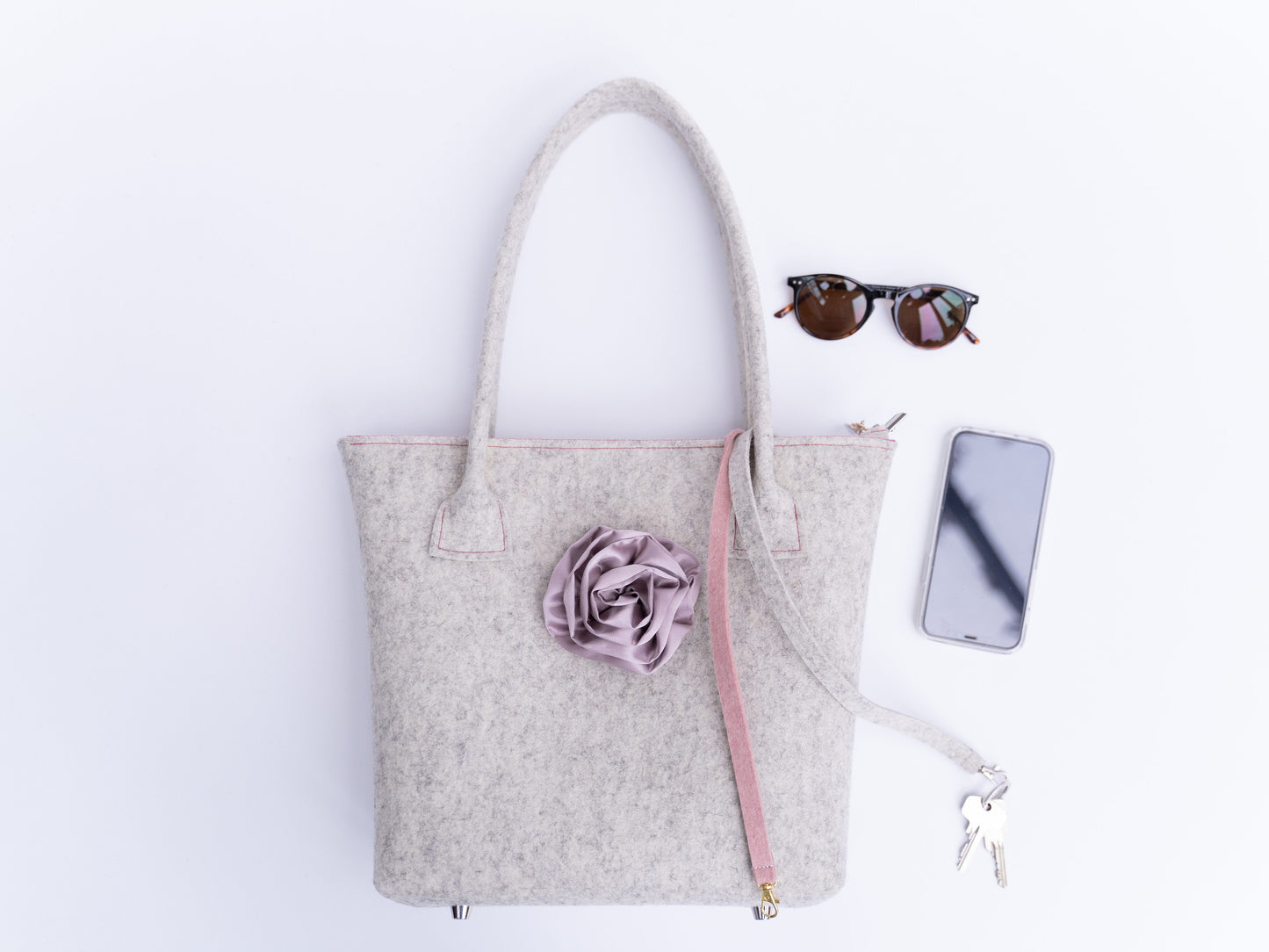 FINE FELT *G* Shoulder-Bag in Tulpenform, hellgrau-meliert