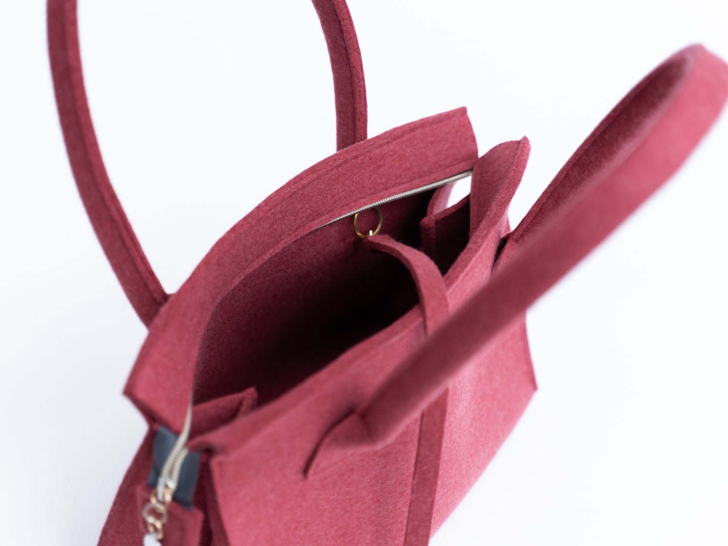 FINE FELT *L* Shoulder-Bag, weinrot